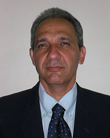  Dr. Alberto Ramírez